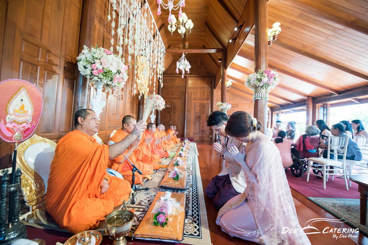 จัดงานแต่งงาน บ้านมหาสวัสดิ์ เรือนไทยสวยๆริมน้ำ บ้านมหาสวัสดิ์ เรือนไทยแต่งงานยอดนิยม