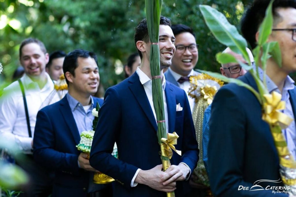 จัดงานแต่งงานในสวนพิธีไทย