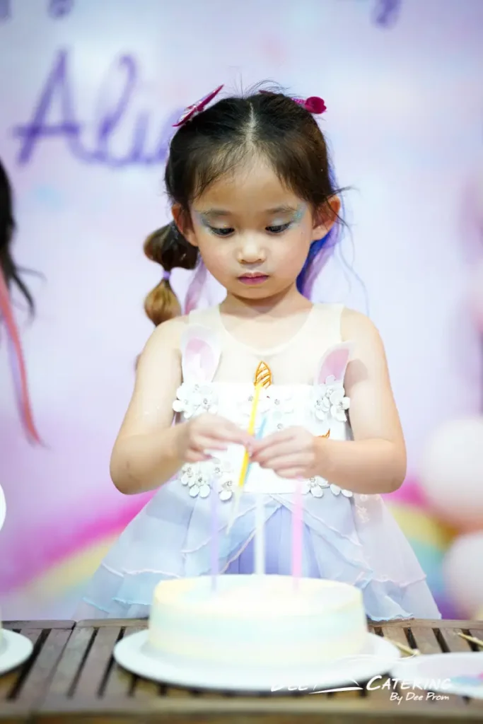 จัดงานวันเกิดลูก-Theme-unicorn_unicorn-01-683x1024