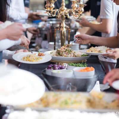 จัดบุฟเฟต์ รับจัดเลี้ยงนอกสถานที่ งานประชุมสัมมนา โดย ดี เคเทอริ่ง