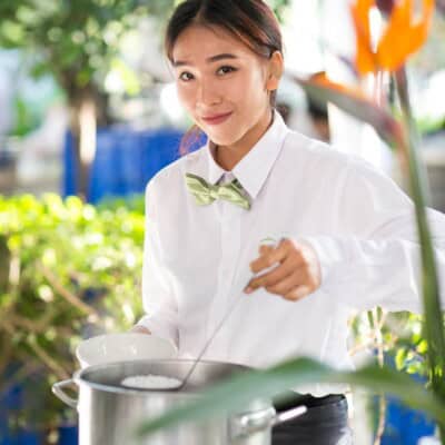 จัดงานแต่งที่บ้าน ช่วงเช้า และเลี้ยงเที่ยง บรรยากาศในสวน โดย ดี เคเทอริ่ง