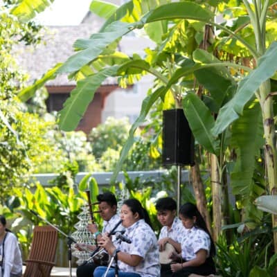 จัดงานแต่งที่บ้าน ช่วงเช้า และเลี้ยงเที่ยง บรรยากาศในสวน โดย ดี เคเทอริ่ง