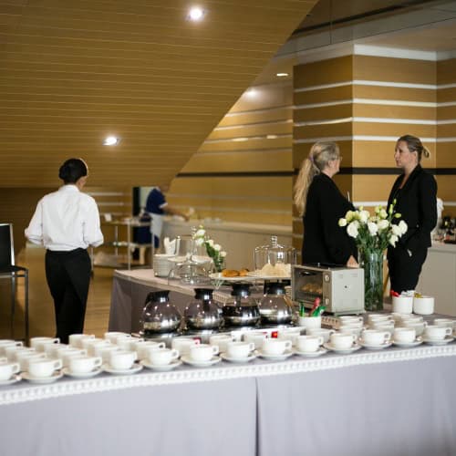 DeeCatering รับจัดงานเลี้ยงบริษัท จัดเลี้ยงงานประชุม