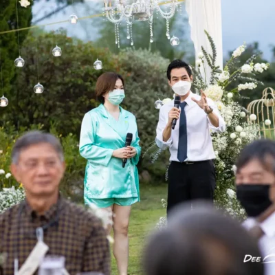 จัดงานแต่งงานในสวนกลางคืน