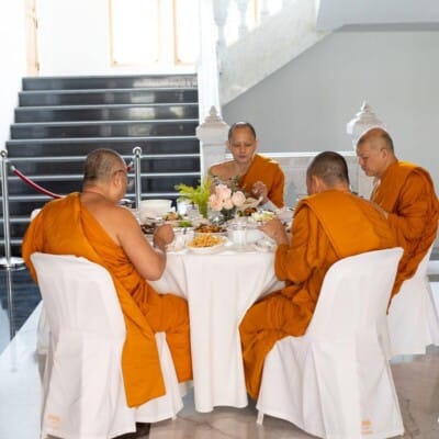 แต่งงานที่วัด วัดบวร