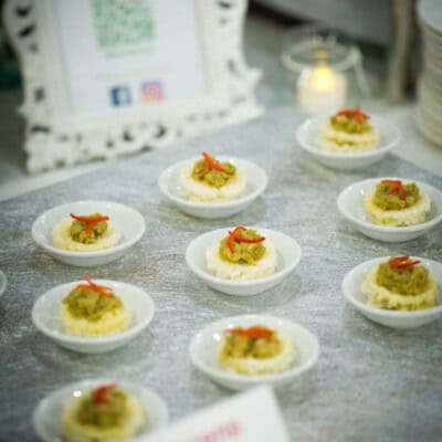 DeeCatering: Caters Happiness เติมความสุขให้ งานจัดเลี้ยง ภายในองค์กร