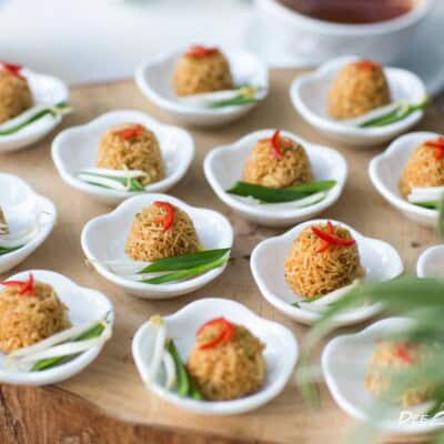 หมี่กรอบ