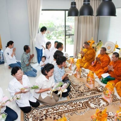ทำบุญเลี้ยงพระ ทำบุญขึ้นบ้านใหม่